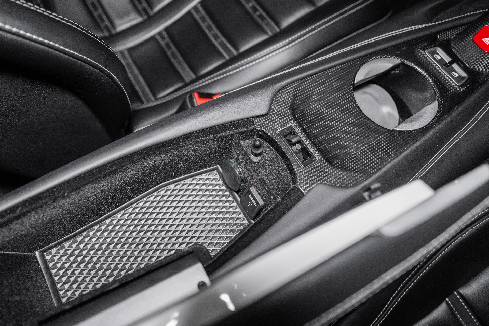 Used 2017 Ferrari F12 Berlinetta RWD image 41