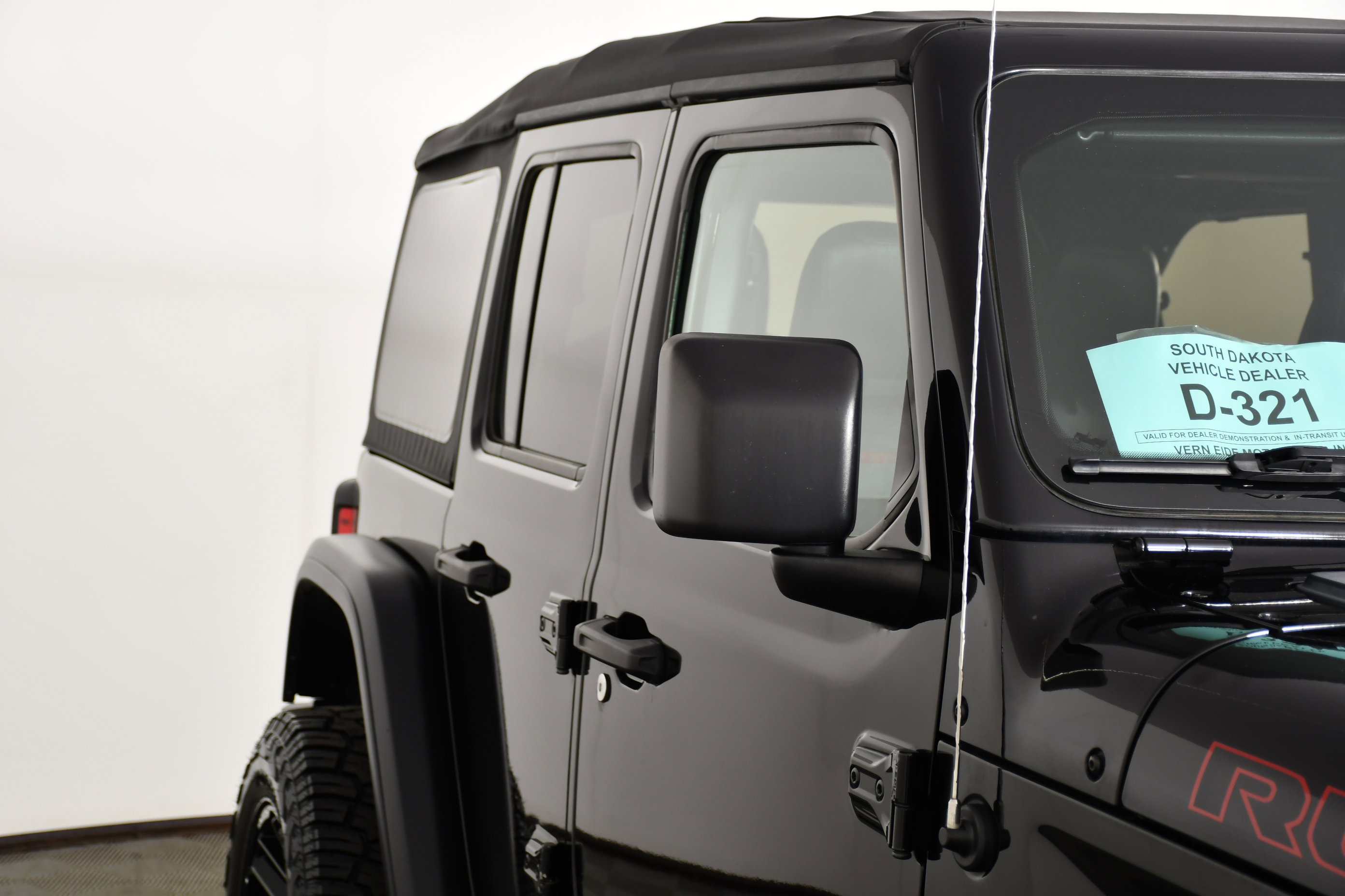 Used 2021 Jeep Wrangler Unlimited Rubicon AWD/4WD image 14