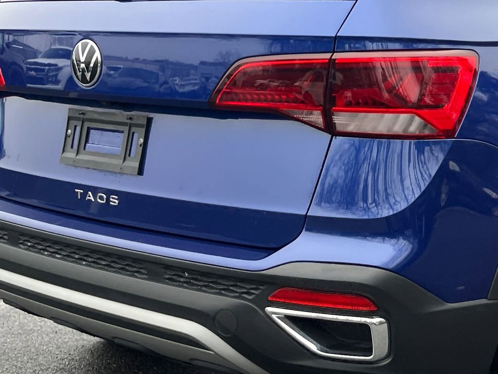 Used 2024 Volkswagen Taos SE image 6