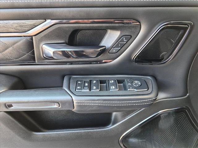Used 2025 RAM 1500 Limited AWD/4WD image 15