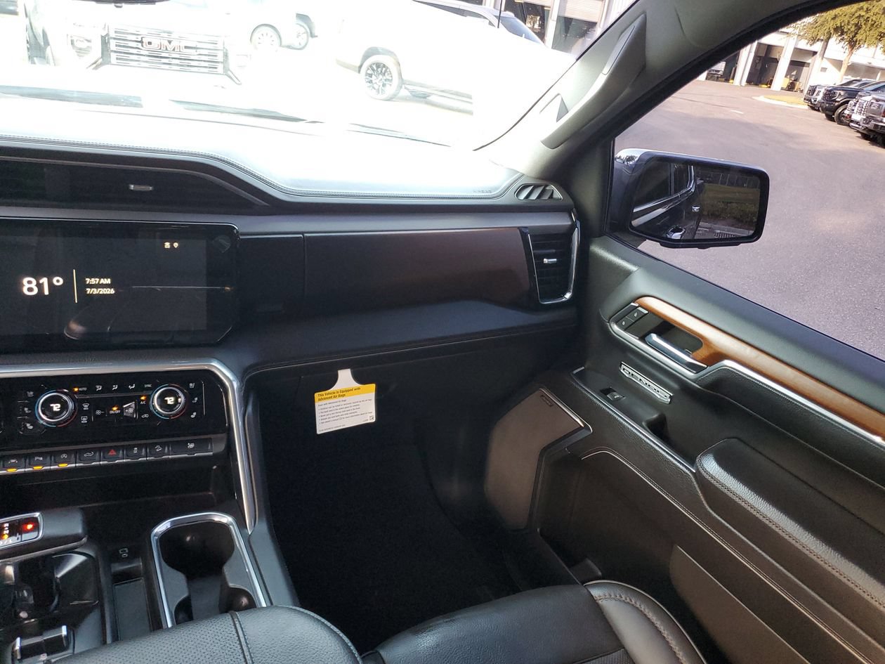 Used 2023 GMC Sierra 1500 Denali w/ Technology Package AWD/4WD image 15