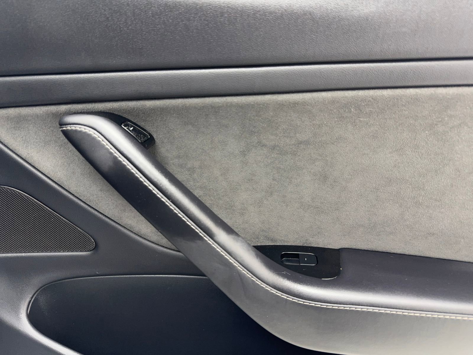 Used 2018 Tesla Model 3 Long Range image 44