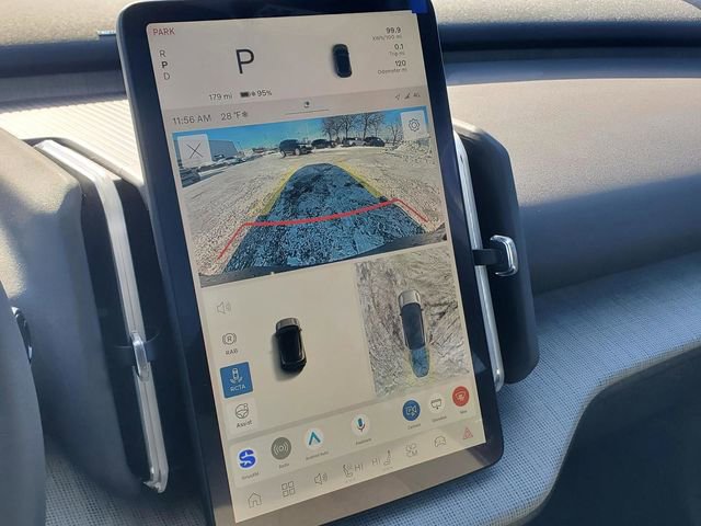 New 2026 Volvo EX30 Cross Country Ultra w/ Protection Package Premier AWD/4WD image 18