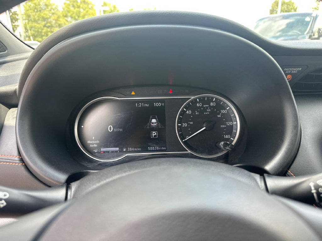 Used 2020 Nissan Kicks SR w/ SR Premium Package FWD image 23