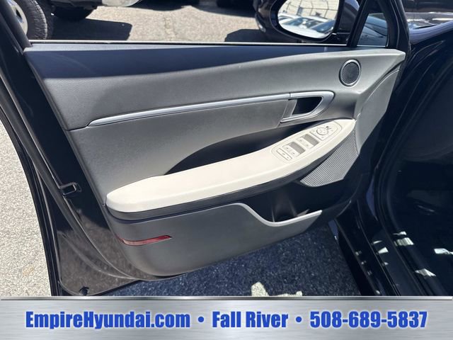 Certified 2024 Hyundai Sonata SEL AWD/4WD image 16
