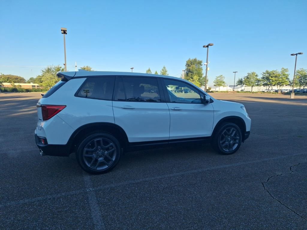 Used 2023 Honda Passport EX-L image 12