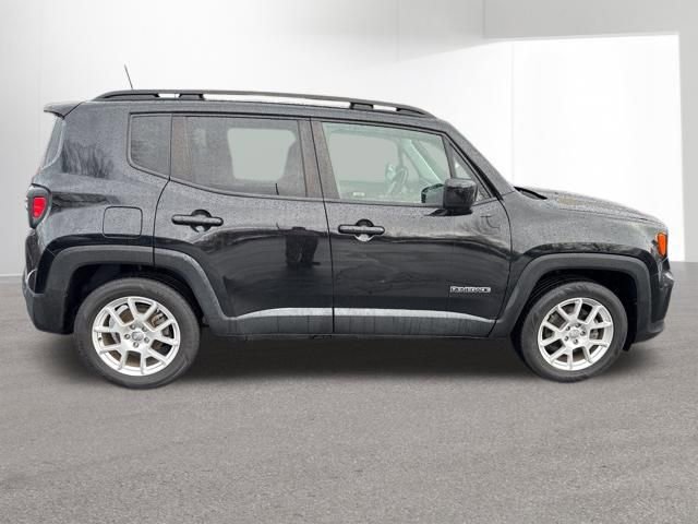 Used 2020 Jeep Renegade Latitude w/ Cold Weather Group image 7