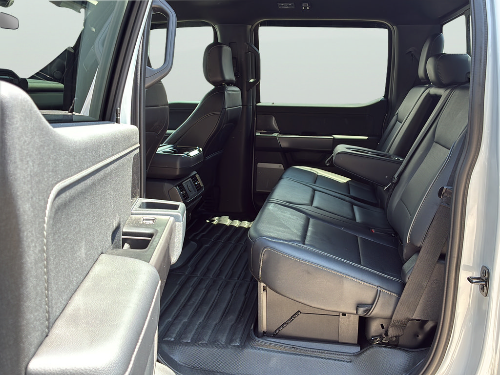 Used 2025 Ford F150 Lariat w/ Equipment Group 501A Mid AWD/4WD image 15