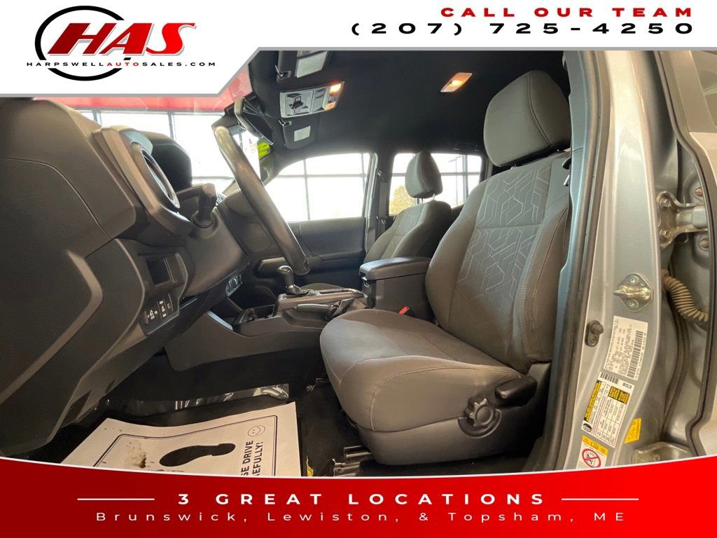 Used 2019 Toyota Tacoma TRD Off-Road w/ Technology Package image 10