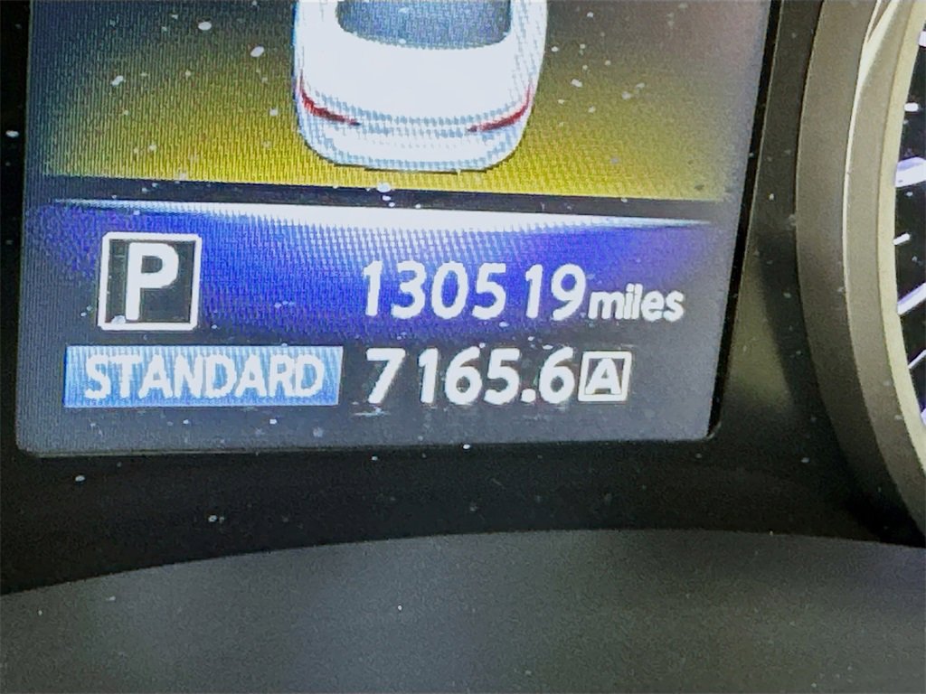 Used 2017 INFINITI Q50 3.0t Premium w/ Driver Assistance Package image 12