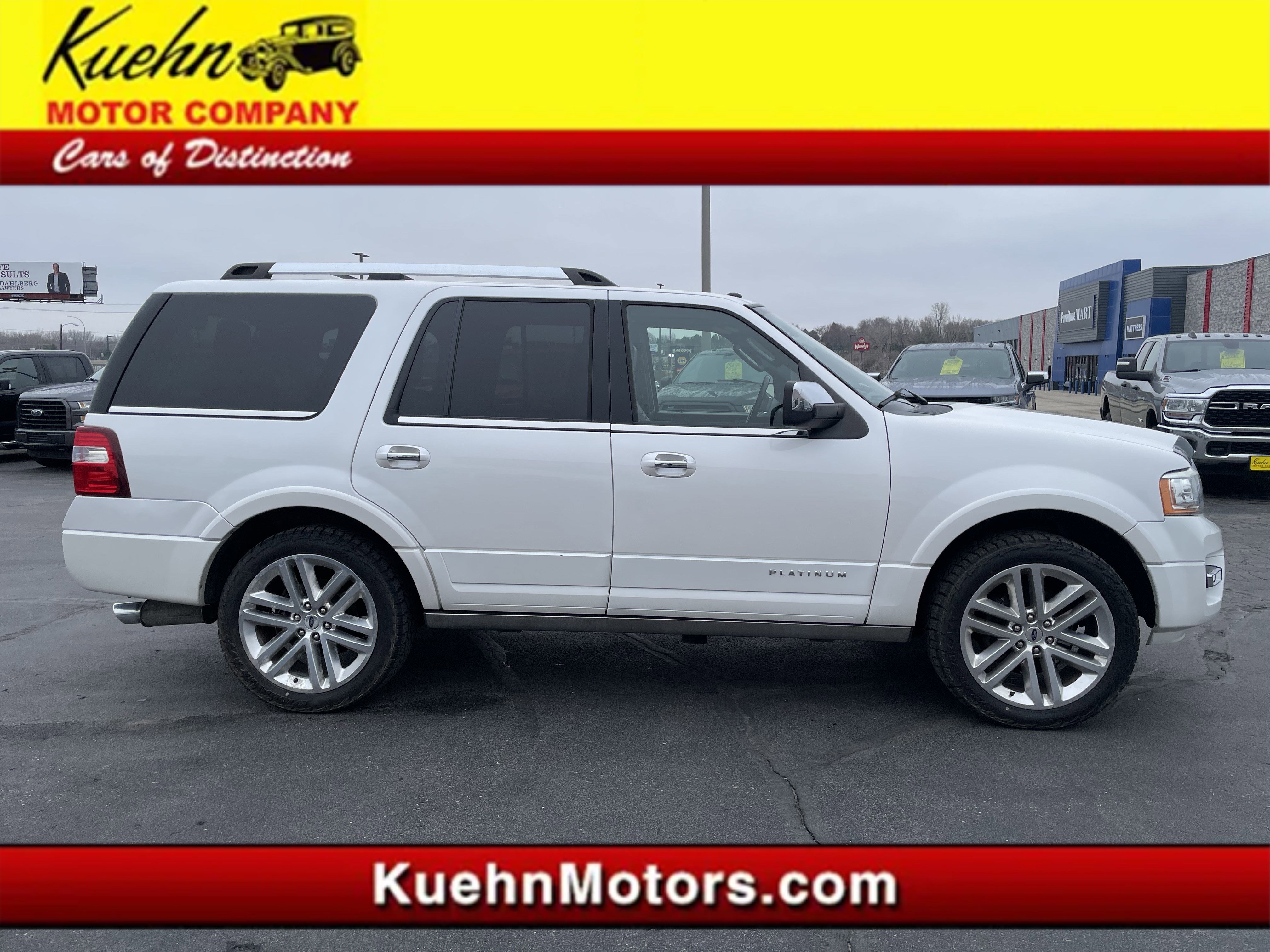 Used 2017 Ford Expedition Platinum image 1