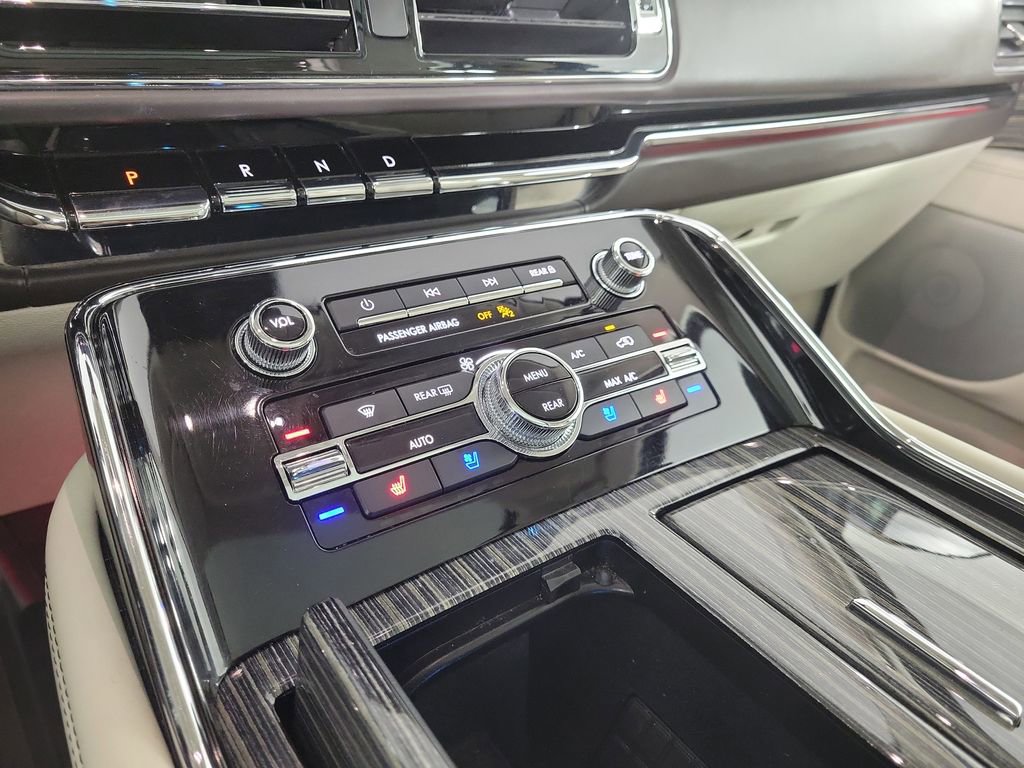 Used 2022 Lincoln Navigator Black Label image 26