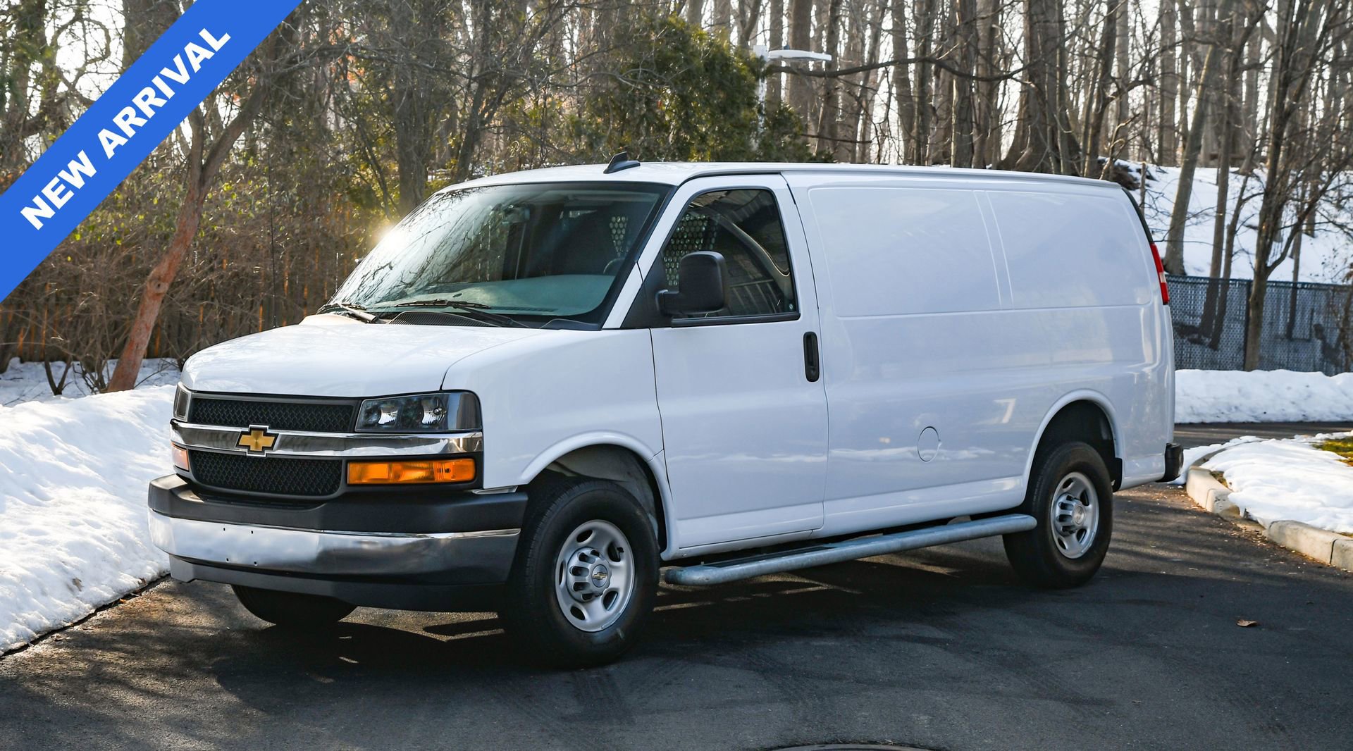 Used 2024 Chevrolet Express 2500 w/ Driver Convenience Package image 3