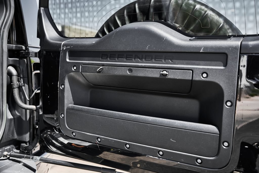 Used 2023 Land Rover Defender 110 Carpathian Edition AWD/4WD image 22