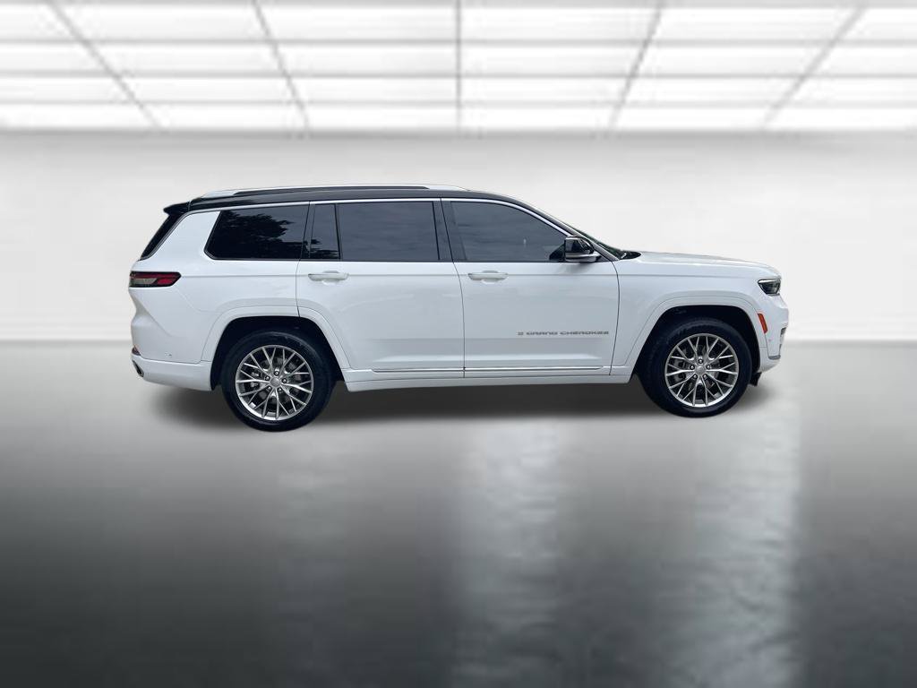 Used 2024 Jeep Grand Cherokee L Summit AWD/4WD image 6