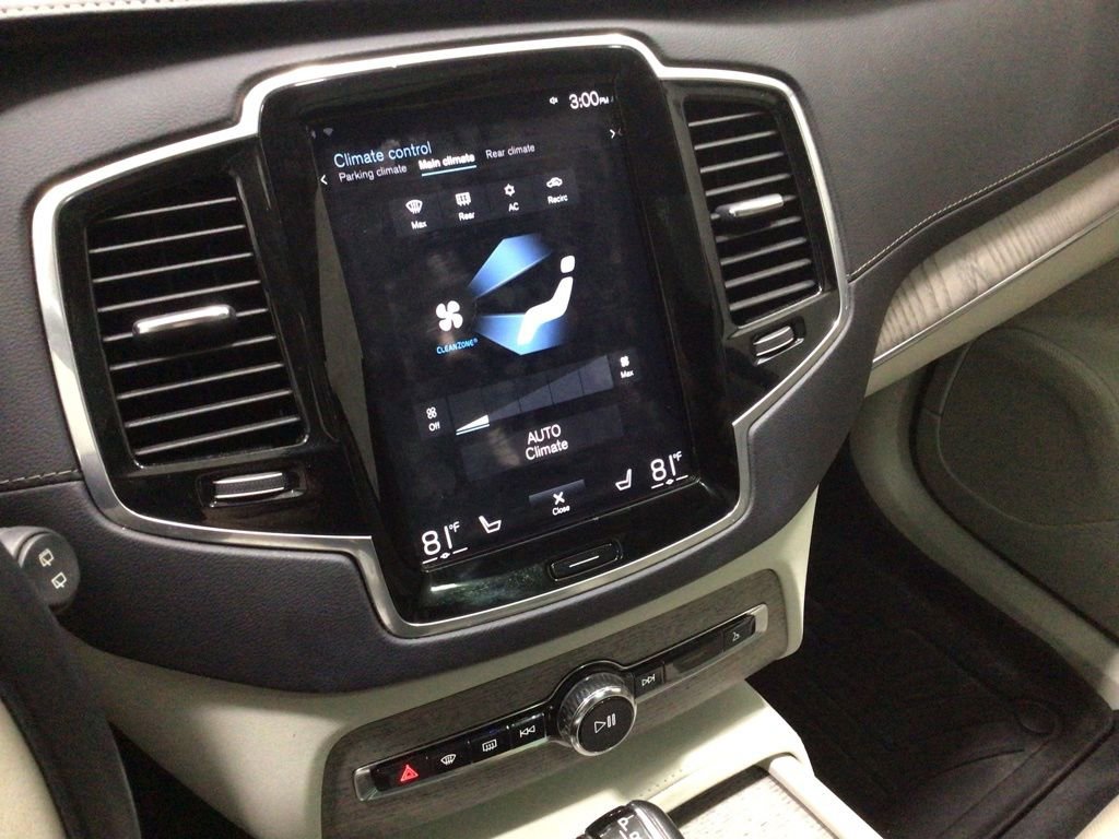 Used 2021 Volvo XC90 T6 Inscription w/ Advanced Package image 11