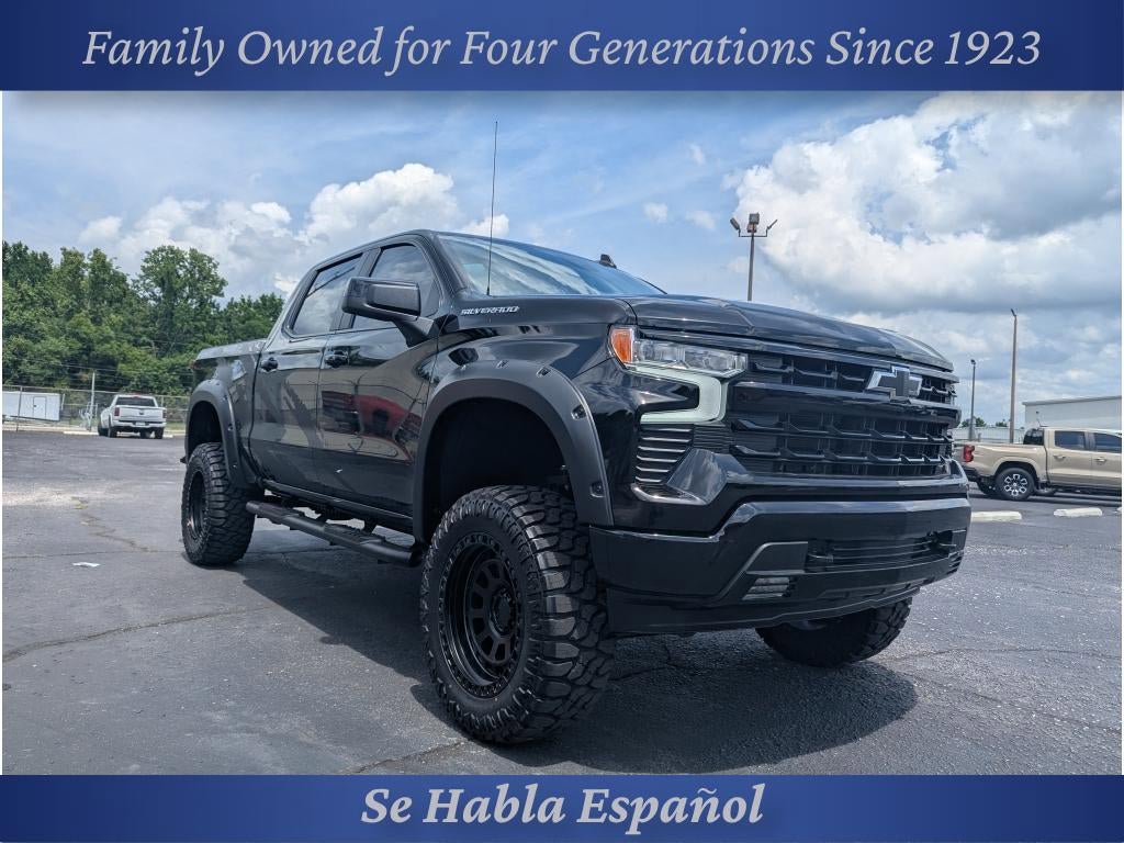 Used 2026 Chevrolet Silverado 1500 RST AWD/4WD image 1