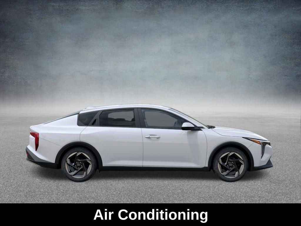 Used 2025 Kia K4 EX FWD image 8