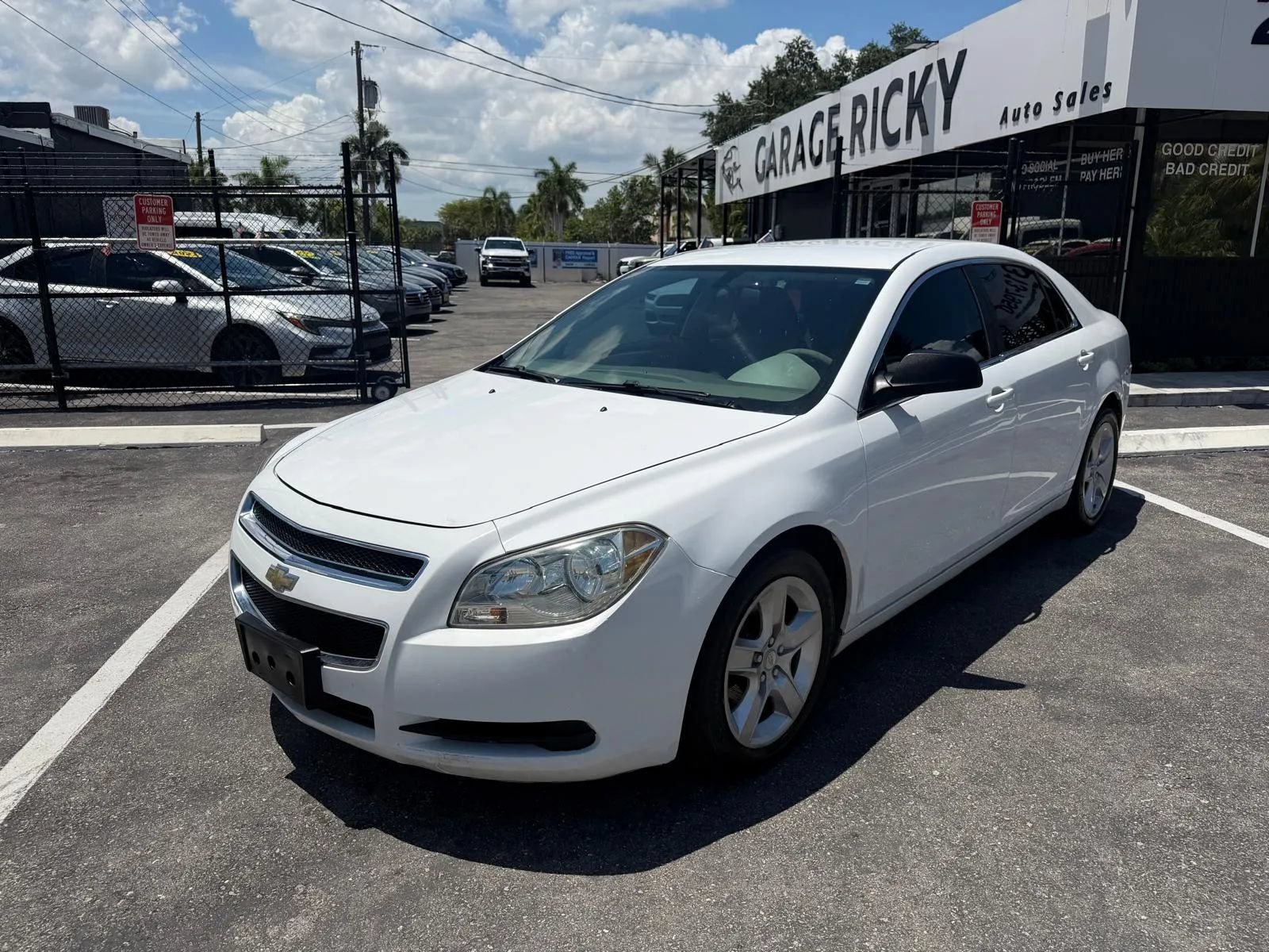 Used 2010 Chevrolet Malibu LS FWD image 9