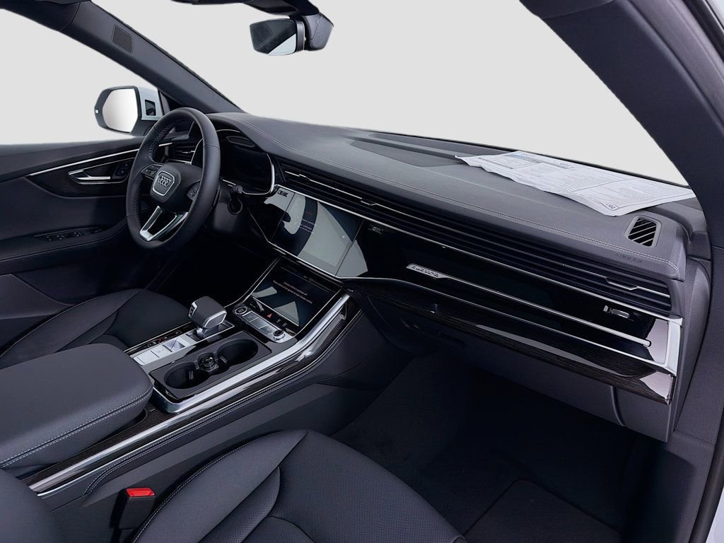 New 2026 Audi Q8 Premium Plus image 32