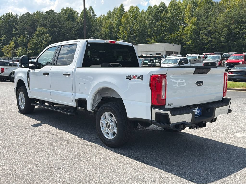 Used 2025 Ford F250 XLT AWD/4WD image 5