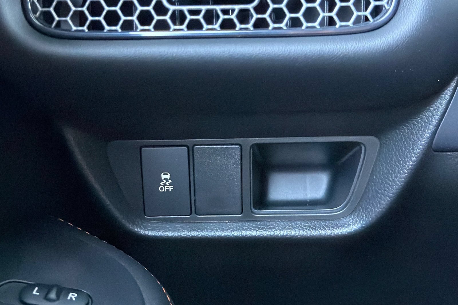 New 2027 Honda HR-V Sport image 28