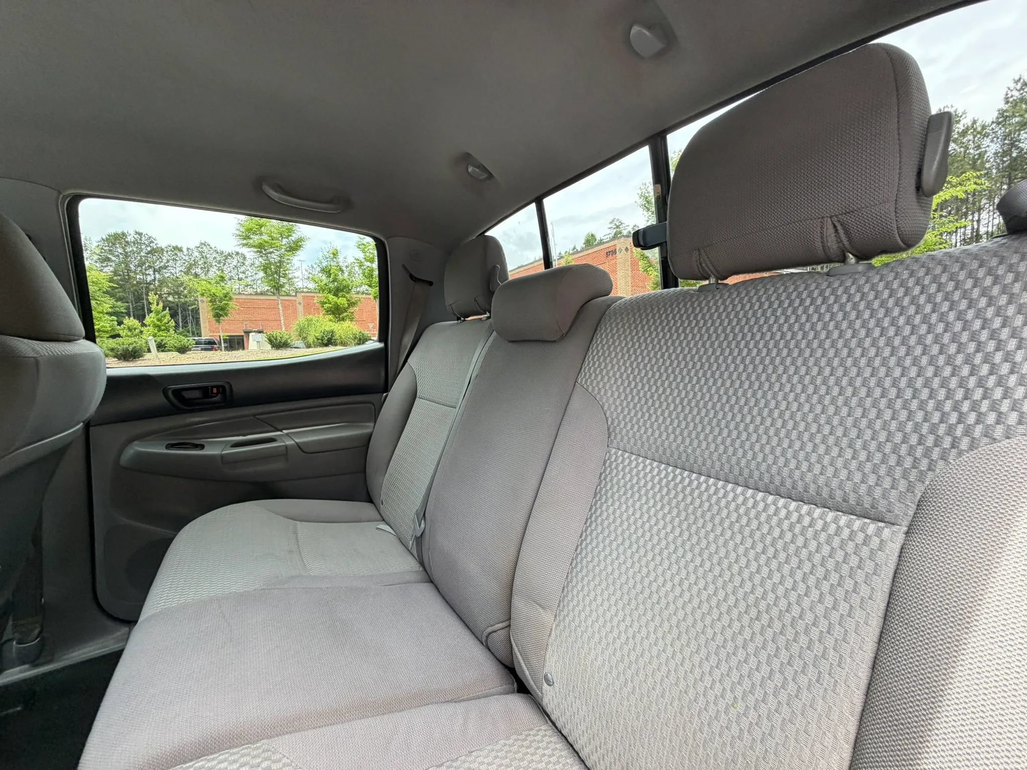Used 2012 Toyota Tacoma PreRunner w/ SR5 Pkg RWD image 18
