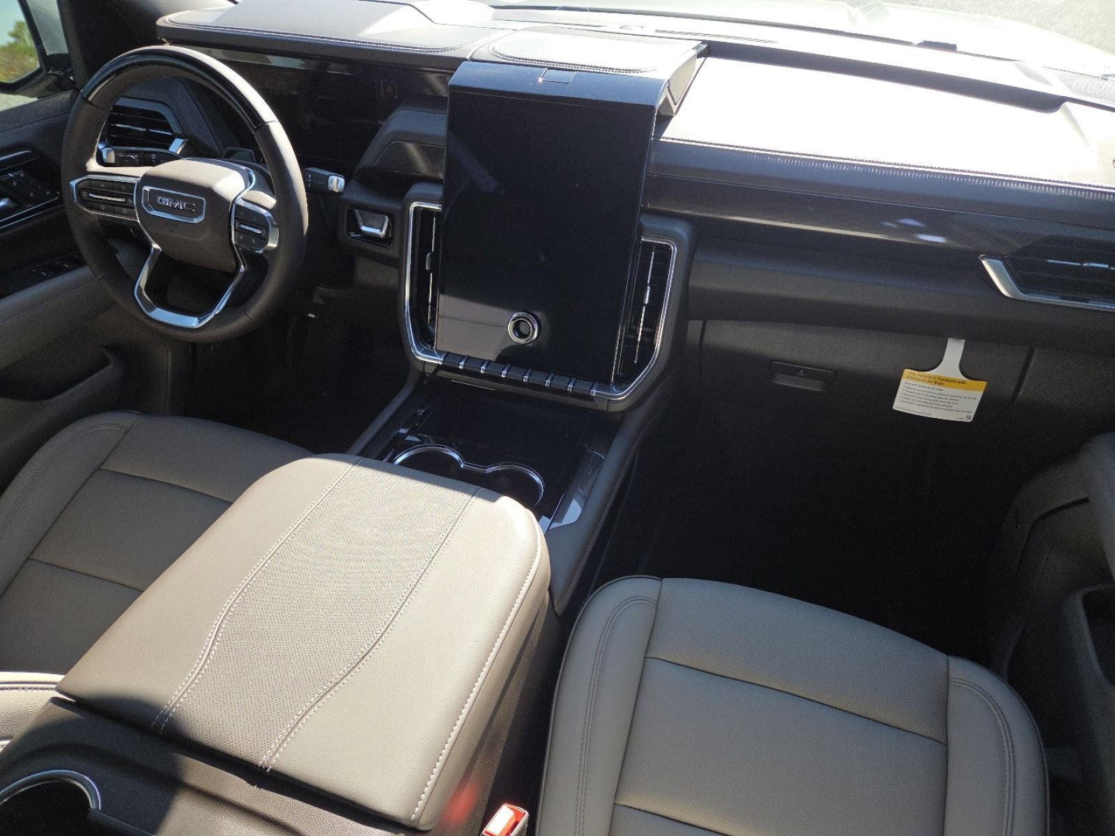 New 2026 GMC Yukon XL Elevation image 28