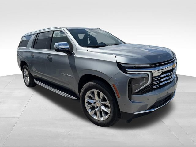 Used 2025 Chevrolet Suburban Premier w/ Sun And Tow Package AWD/4WD image 3