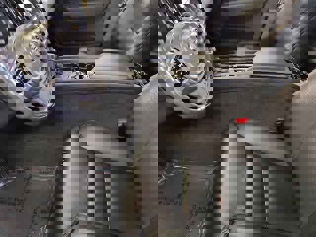 Used 2018 Volvo XC60 T6 Inscription w/ Convenience Package image 17