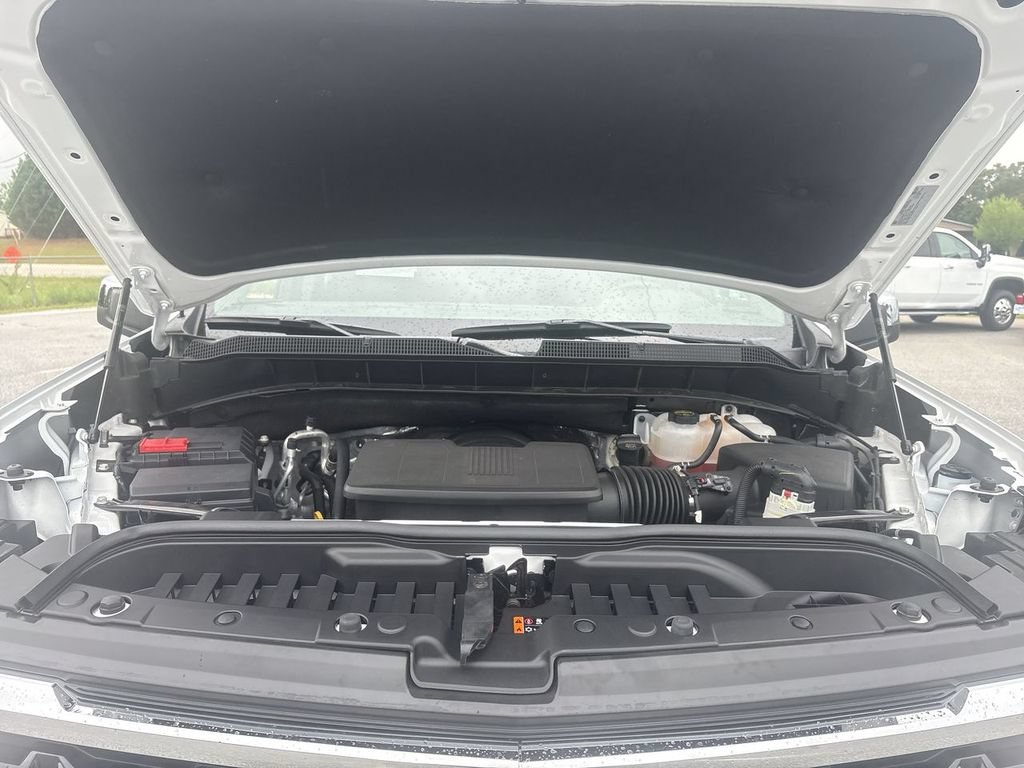 Certified 2026 Chevrolet Silverado 1500 LT RWD image 27