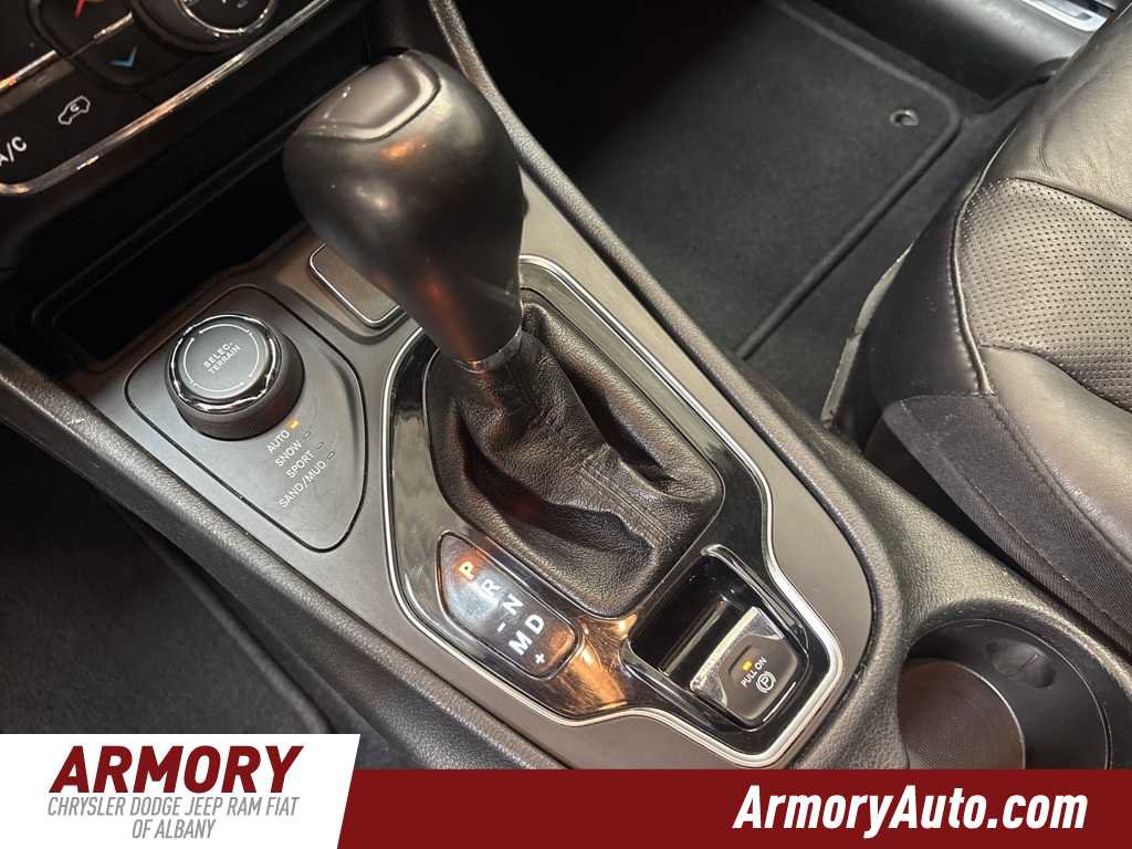 Used 2019 Jeep Cherokee Limited image 22