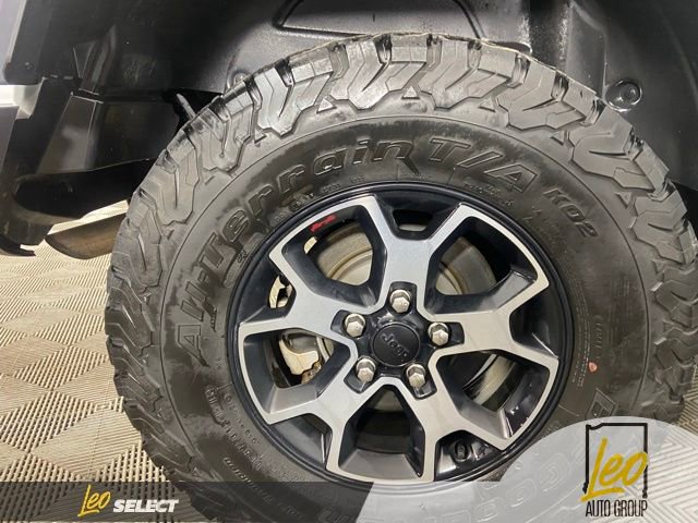 Used 2022 Jeep Wrangler Unlimited Rubicon image 25