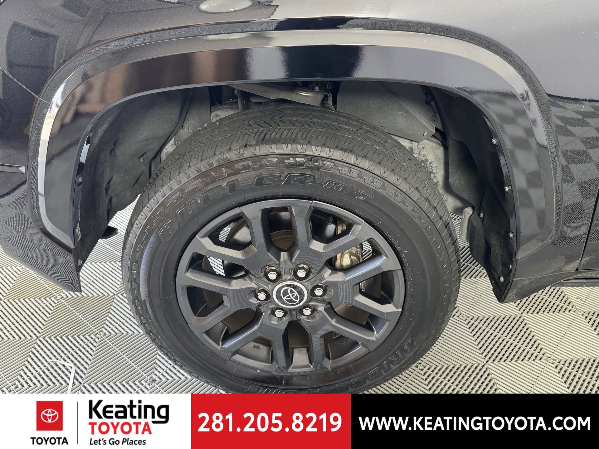 Used 2023 Toyota Tundra Platinum image 31