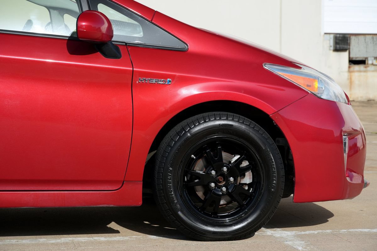 Used 2013 Toyota Prius Three FWD image 28