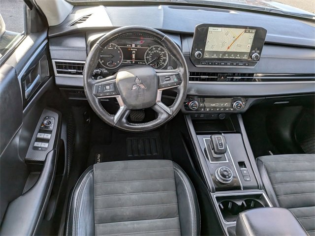 Used 2022 Mitsubishi Outlander SE image 29