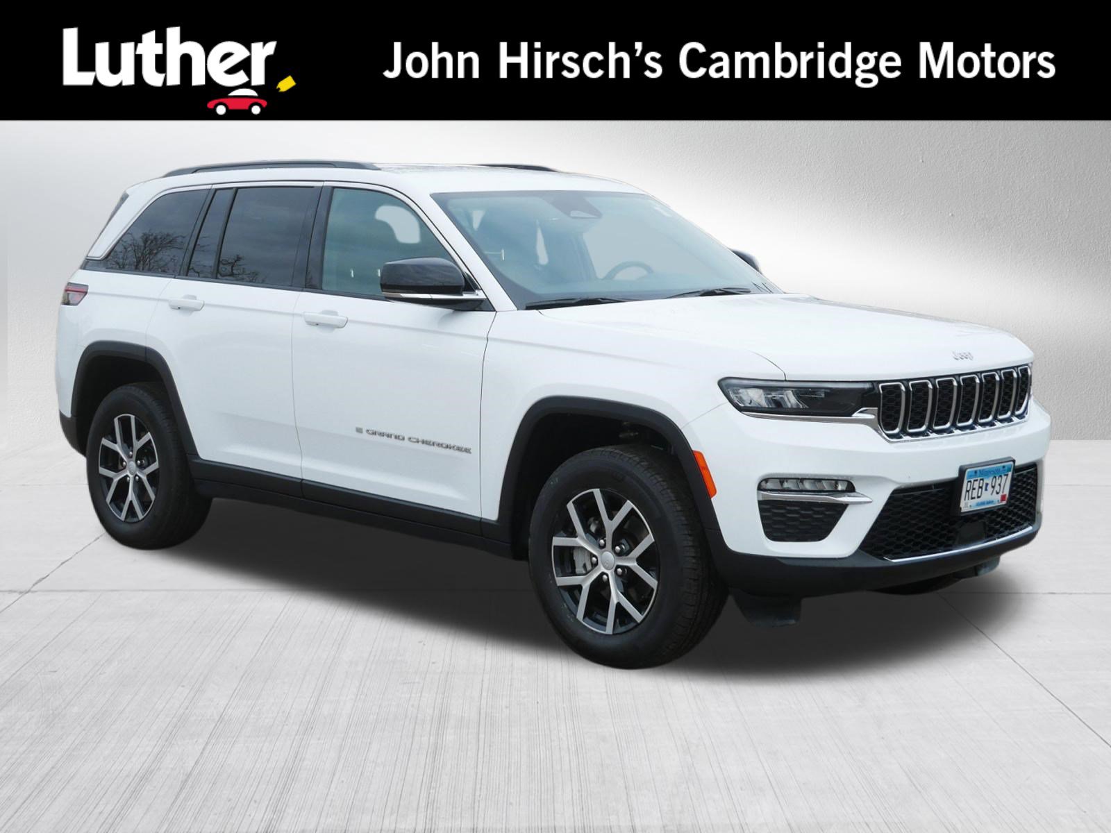 Used 2024 Jeep Grand Cherokee Limited w/ Trailer Tow Package