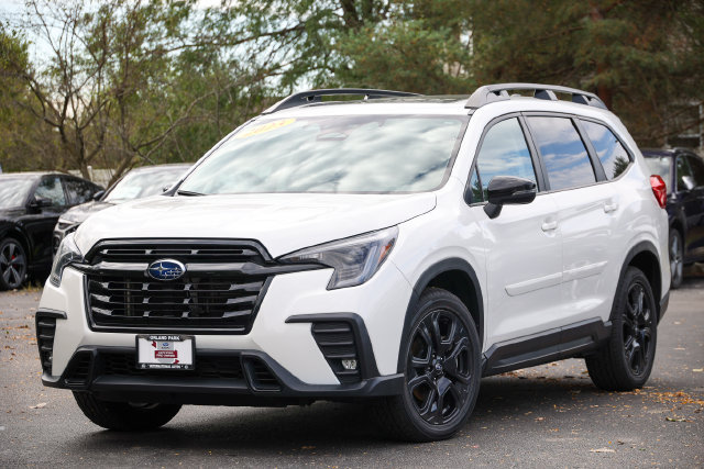 Used 2023 Subaru Ascent Onyx Edition AWD/4WD image 12