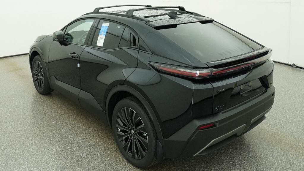 New 2026 Toyota C-HR AWD/4WD image 8