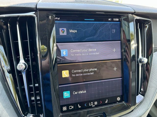 New 2025 Volvo XC60 T8 Ultra w/ Protection Package Premier image 26