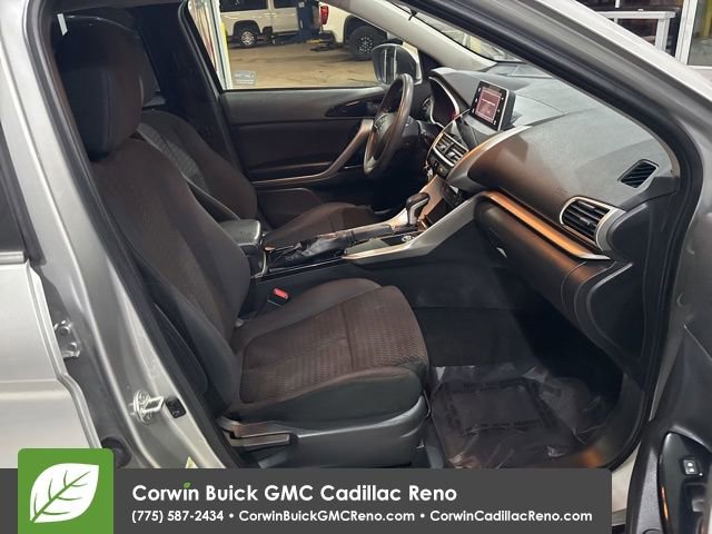 Used 2019 Mitsubishi Eclipse Cross LE image 28