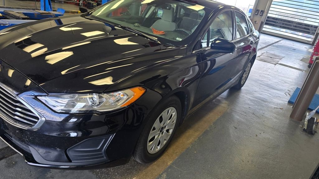 Used 2019 Ford Fusion S image 7