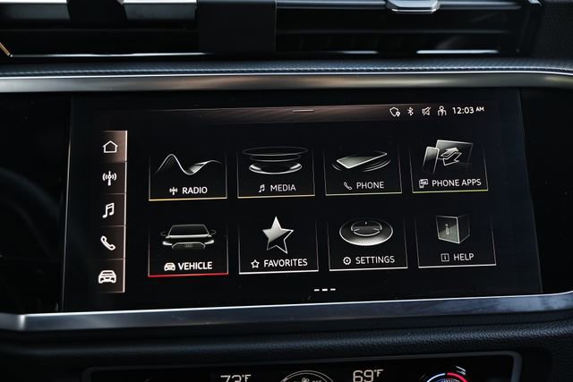 Certified 2025 Audi Q3 2.0T Premium Plus AWD/4WD image 36