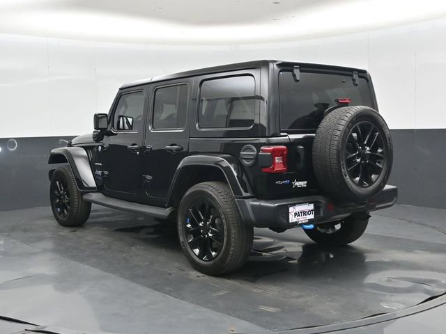 Used 2022 Jeep Wrangler Unlimited Sahara w/ Cold Weather Group image 6