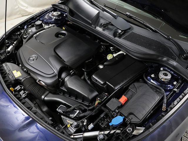 Used 2018 Mercedes-Benz CLA 250 4MATIC image 37