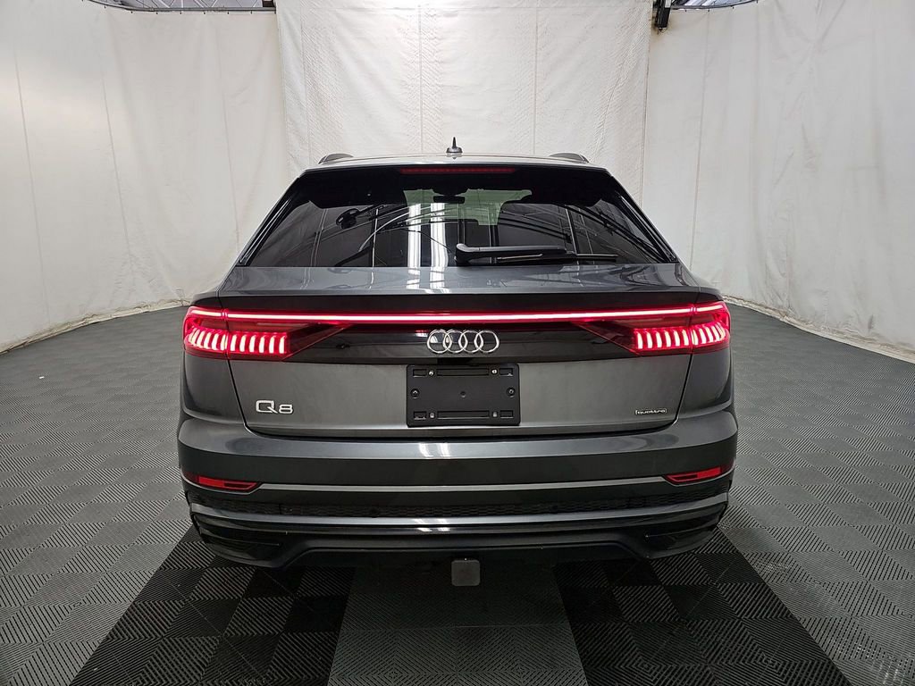 Used 2023 Audi Q8 Premium Plus w/ Premium Plus Package AWD/4WD image 3