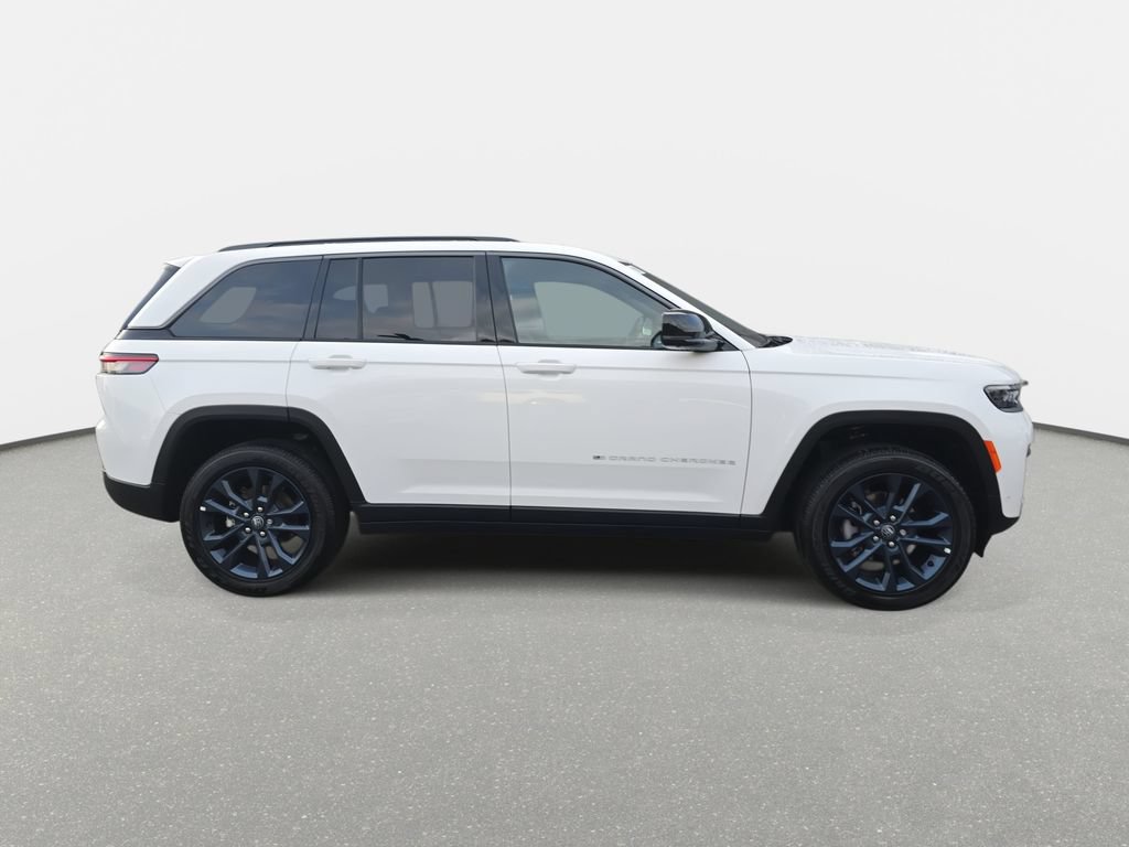 New 2026 Jeep Grand Cherokee Limited AWD/4WD image 4