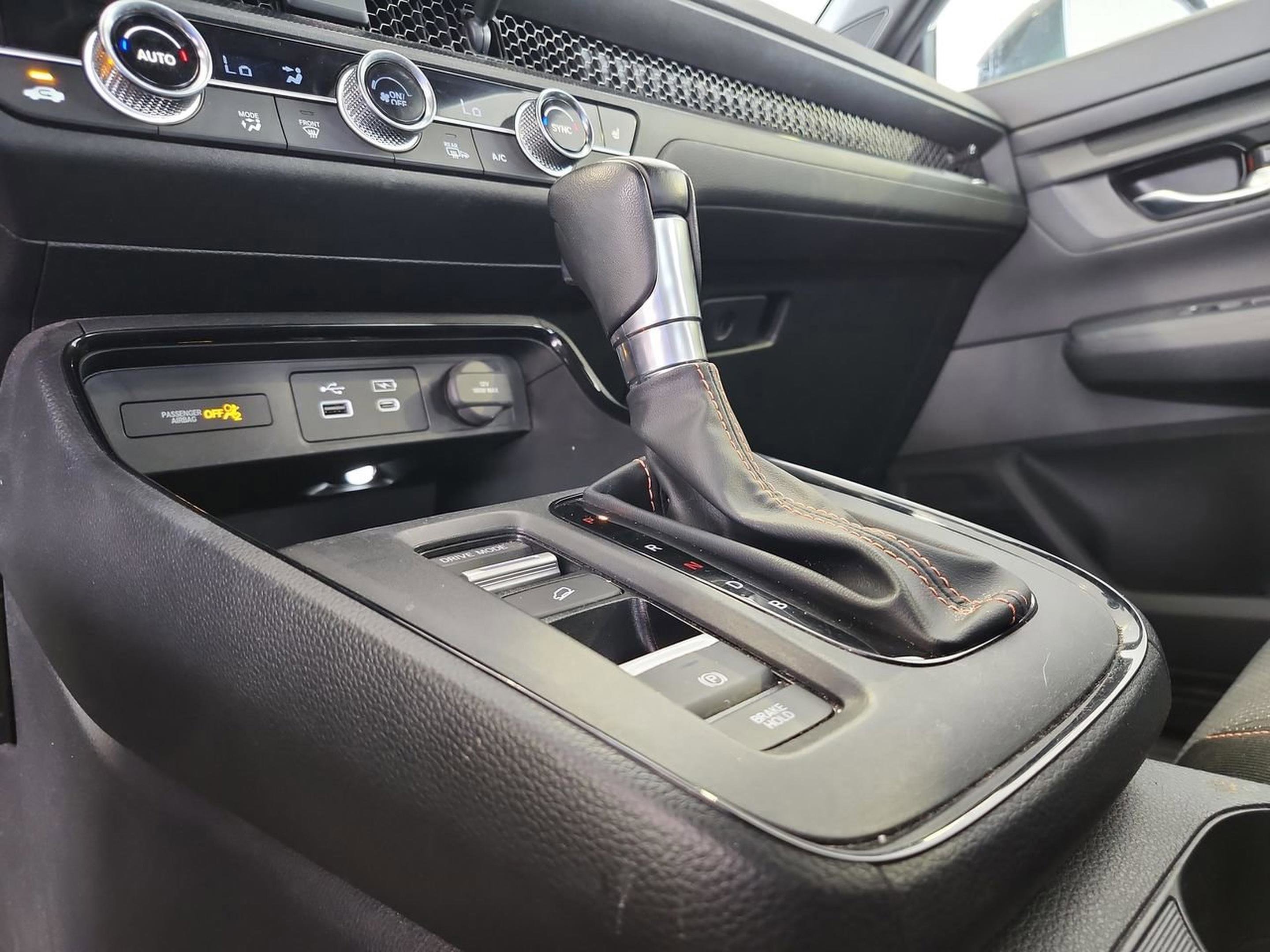 Used 2024 Honda CR-V Sport image 16