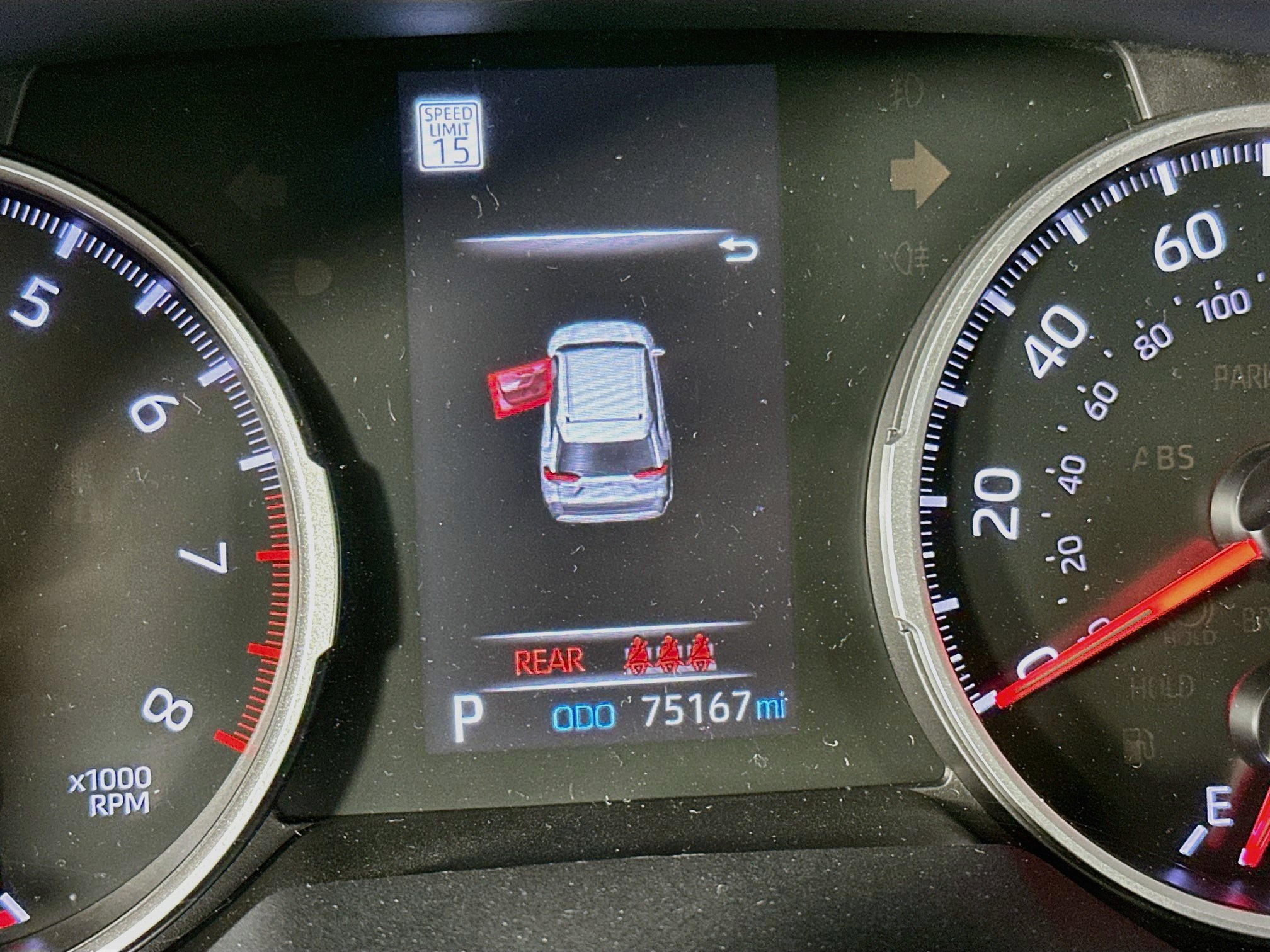 Used 2022 Toyota RAV4 LE FWD image 18