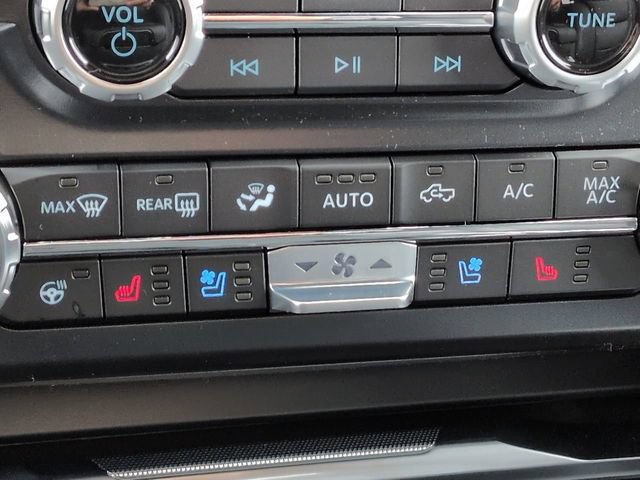 New 2026 Ford F250 Platinum AWD/4WD image 26